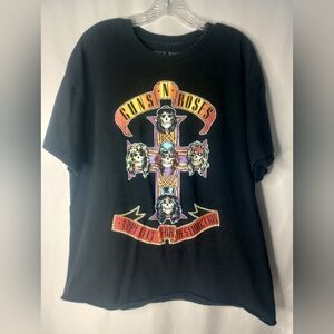 *Guns N' Roses Black T-shirt Size XL